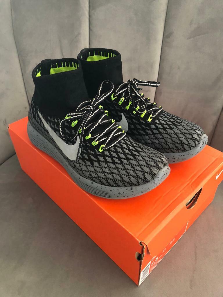 nike lunarepic flyknit shield women's